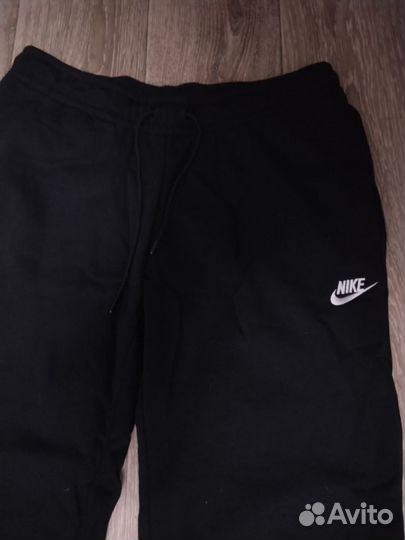 Спортивные штаны nike