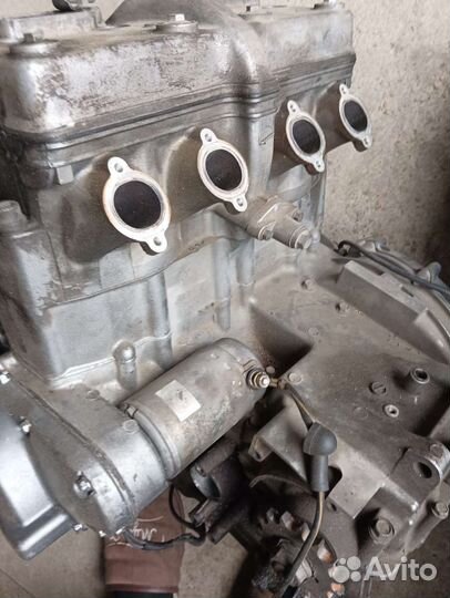 Двигатель zzr 400