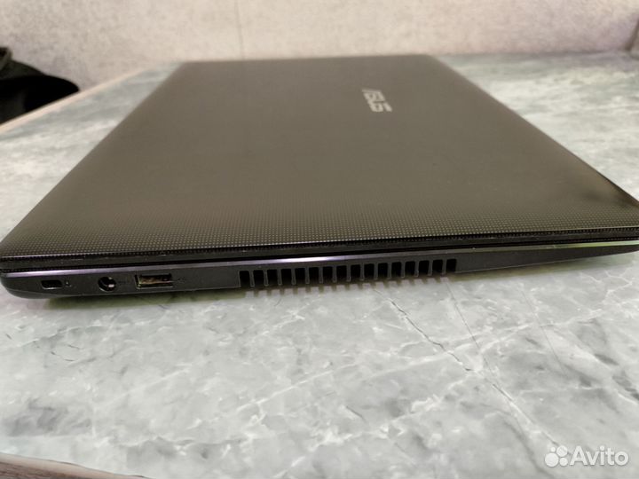 Ноутбук Asus