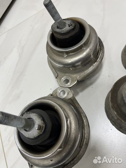 Моторные подушки оригинал Porsche Cayenne 3.6 -3.2