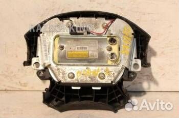 Подушка безопасности в руль