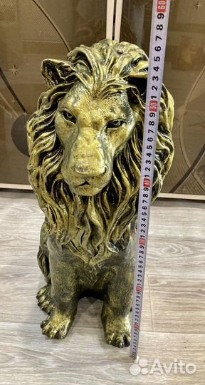 Статуэтка Лев