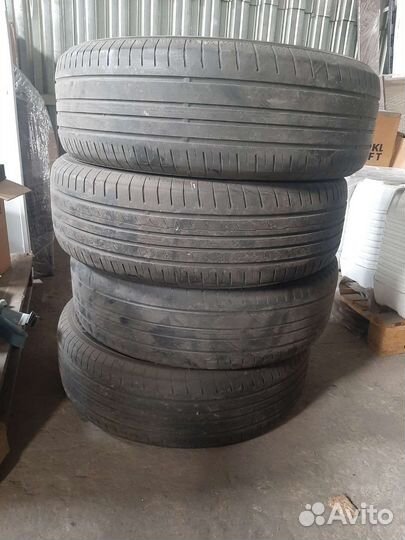 Yokohama BluEarth-A 215/65 R17 99