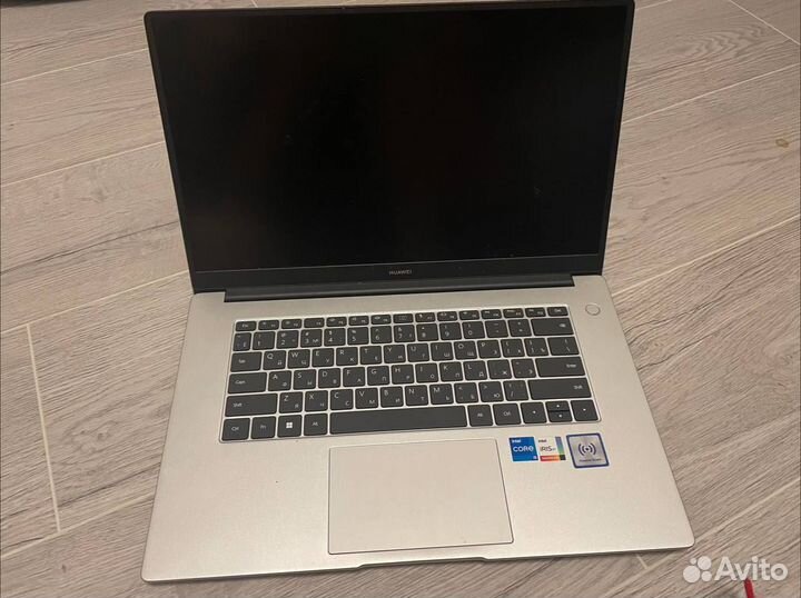 IPS FHD huawei MateBook D16 gray