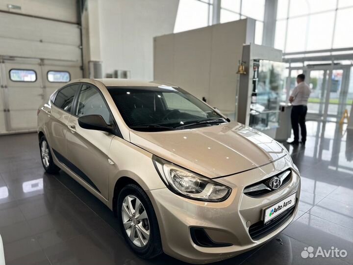 Hyundai Solaris 1.4 МТ, 2012, 129 000 км