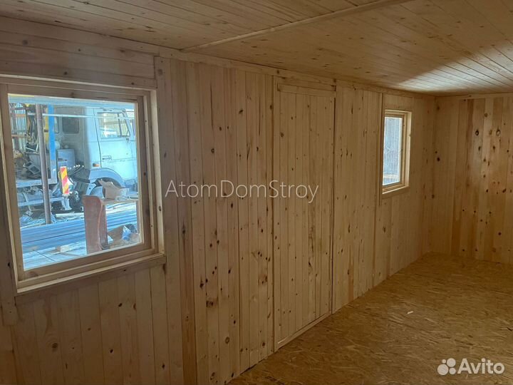 Вагончик с надежной крышей