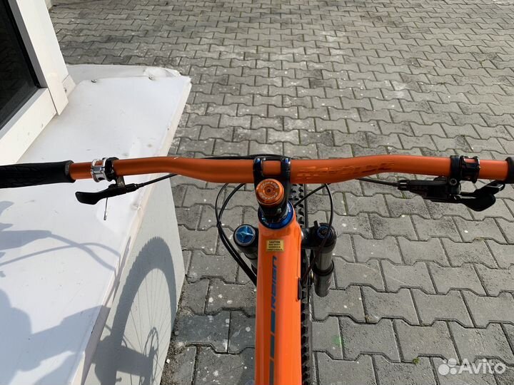 Горный велосипед Giant Reign 27.5 160mm