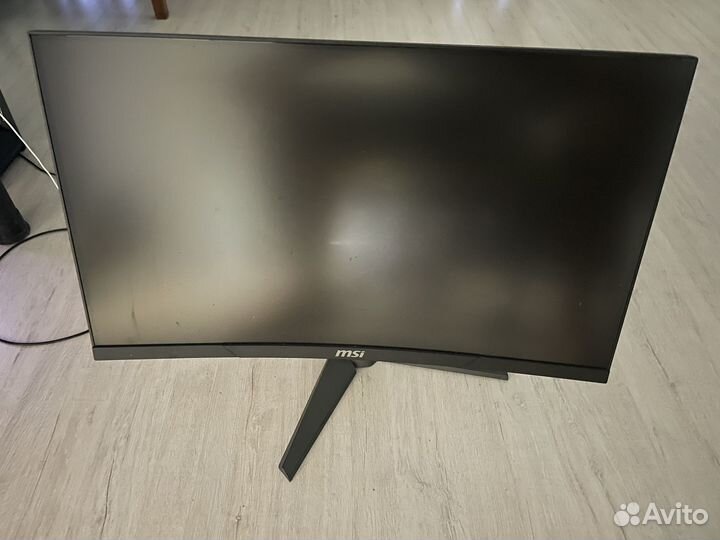 Монитор msi Optix MAG24C 144гц