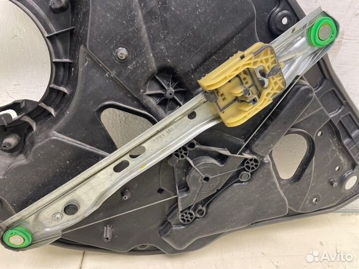 Стеклоподъемник задний левый Volvo S80 B4204T7