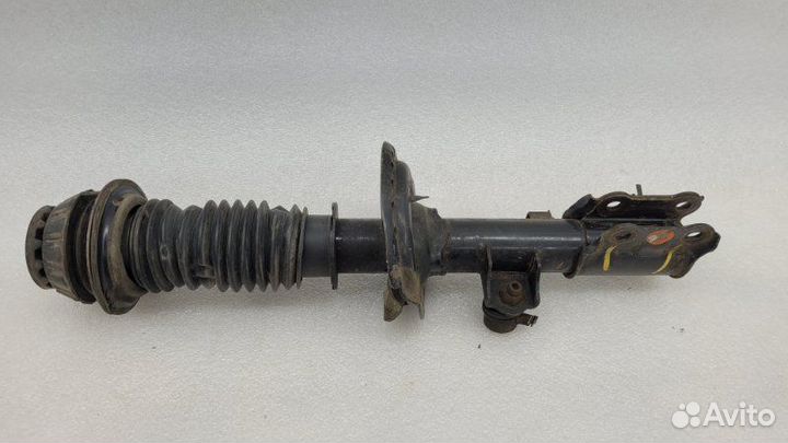 Амортизатор подвески передний левый Kia Rio QB