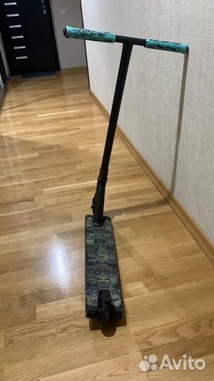 Трюковой самокат стрит