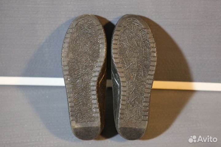 Черные женские туфли euroShop