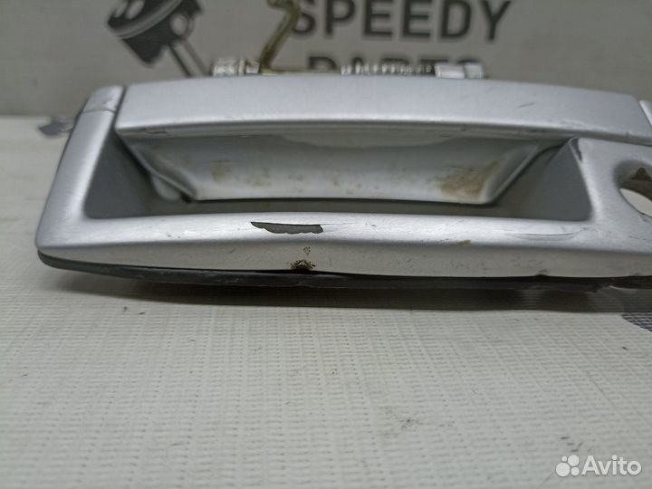 Ручка двери багажника Mitsubishi Lancer Cedia