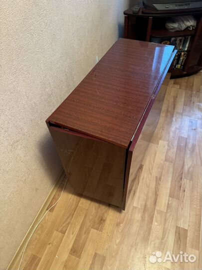 Мебель б/у - ванна, стол раскладной