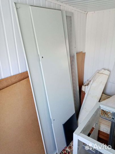 Продам серверный шкаф