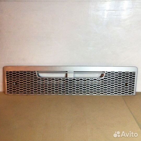 Облицовки передней части кабины Volvo FH-16