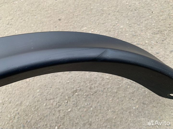 Накладка заднего крыла левого Juke F15