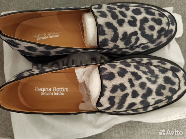 Лоферы из натуральной замши