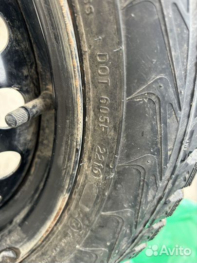 Nokian nordman 5 185 65 r15зимние в сборе