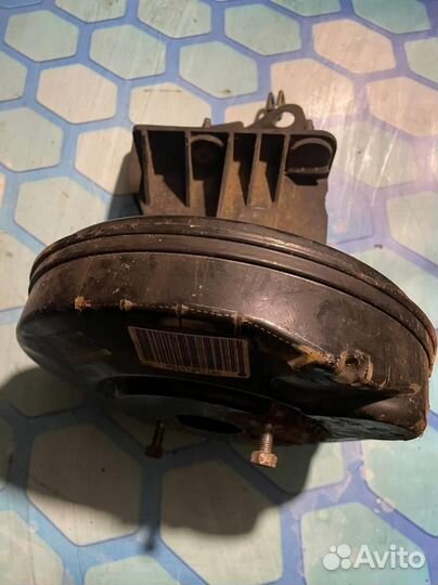 Вакуумный усилитель тормозов 9657237180