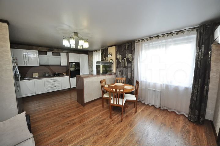 3-к. квартира, 72,4 м², 3/5 эт.