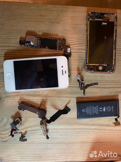 Запчасти айфон 4s