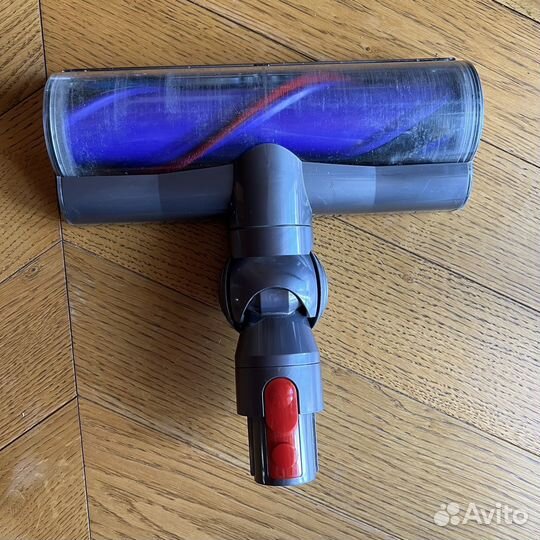 Насадка и док станция для Dyson V10