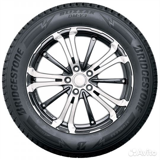 Bridgestone Blizzak DM-V3 225/60 R17 103S