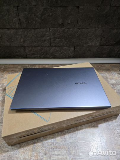 Ультрабук honor MagicBook 14