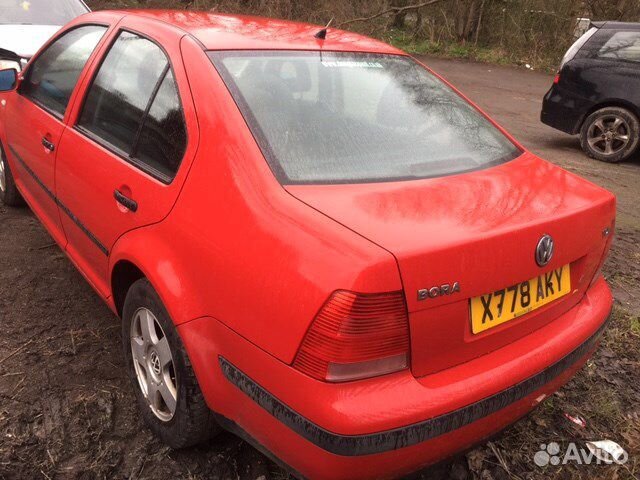 Разбор на запчасти Volkswagen Bora