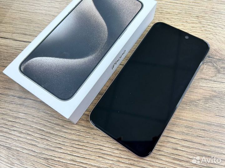 iPhone 15 Pro Max, 256 ГБ