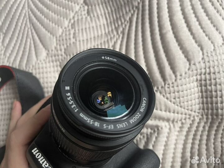 Фотоаппарат canon 200d + объектив