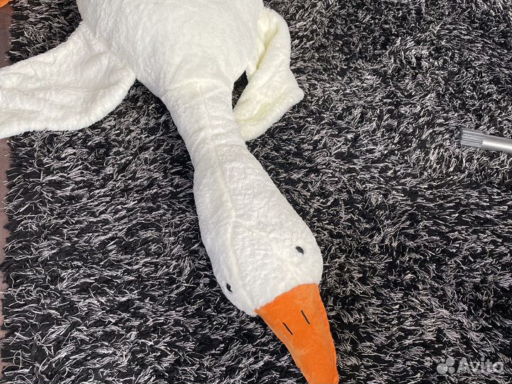 Плюшевая игрушка утка