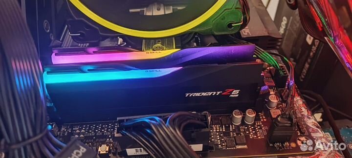 Trident Z5 RGB DDR5-5600 32GB