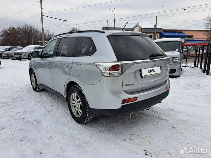 Mitsubishi Outlander 2.4 CVT, 2013, 158 000 км