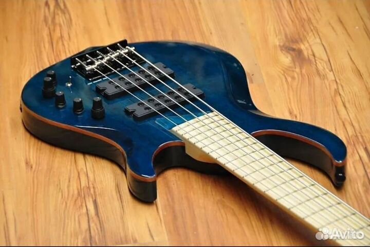 Бас гитара Sire M2 Marcus Miller (2nd gen) 5 струн