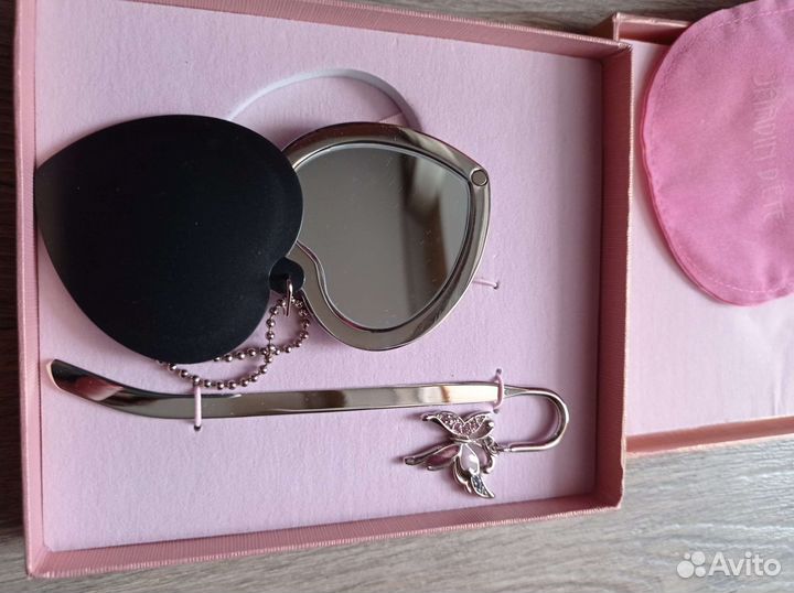 Набор зеркальце и закладка для книг