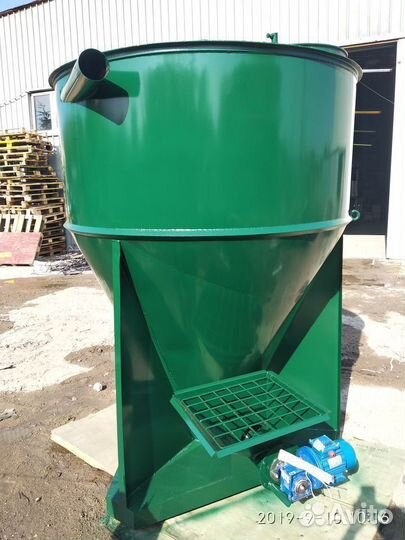 Смеситель для корма