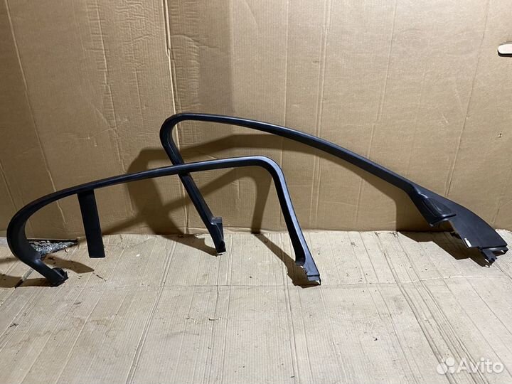 Накладка проводка уплотнитель двери Jaguar XF