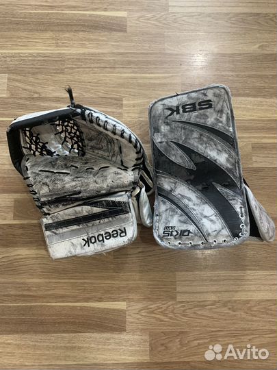 Вратарская хоккейная форма