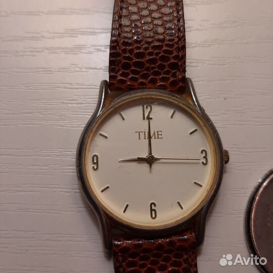 Часовой механизм ручных часов