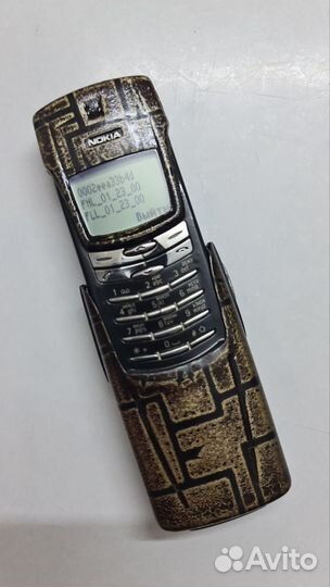 Nokia 8910