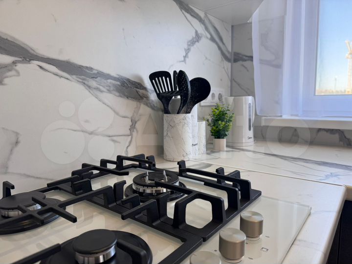 1-к. квартира, 48 м², 3/10 эт.