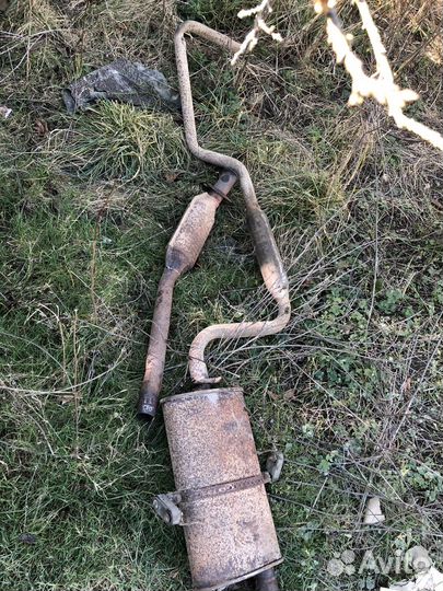 Вхлоп chrysler voyager 2 3.3