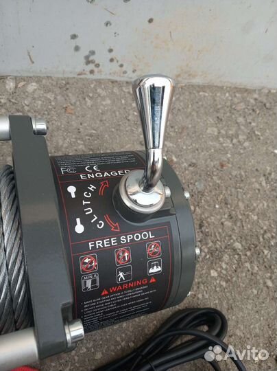 Лебедка электрическая автомобильная 24