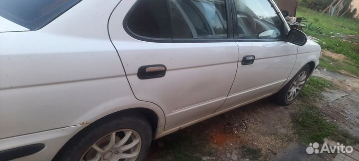 Nissan Sunny 1.5 AT, 1999, 400 000 км