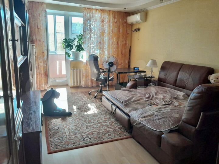 3-к. квартира, 120 м², 4/14 эт.