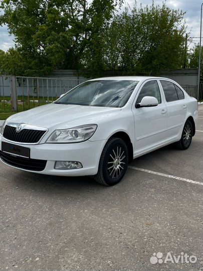 Skoda Octavia 1.6 AT, 2013, 251 000 км