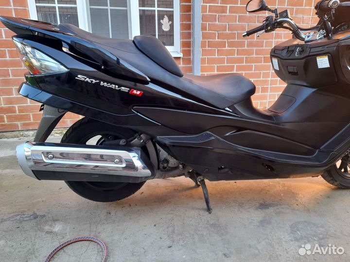 Suzuki SkyWave 250M