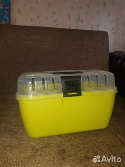 Переноска для животных пластиковая